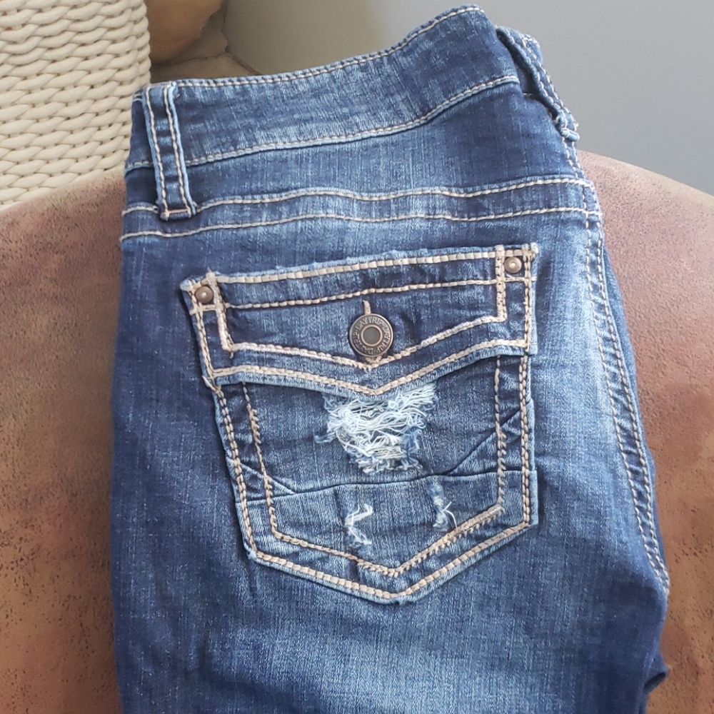Daytrip by Buckle Jeans